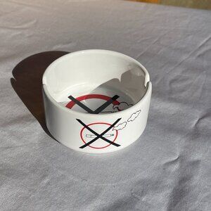 ASHTRAY - "NO SMOKING" novelity conflicting message, ceramic Waechtersbach Spain